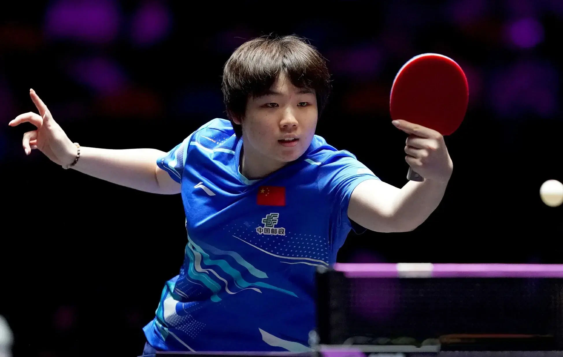 领先, AA, jC 领先, AA, jC