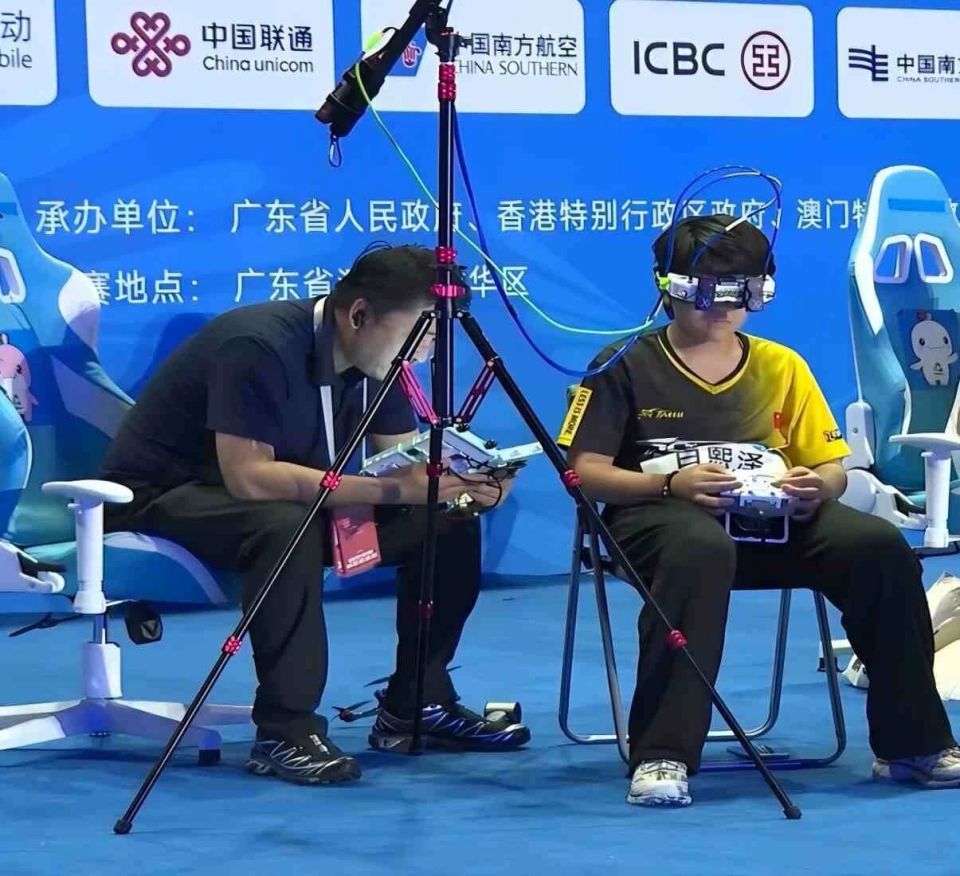 该项目不仅, 该项目首次, 触并喜爱上